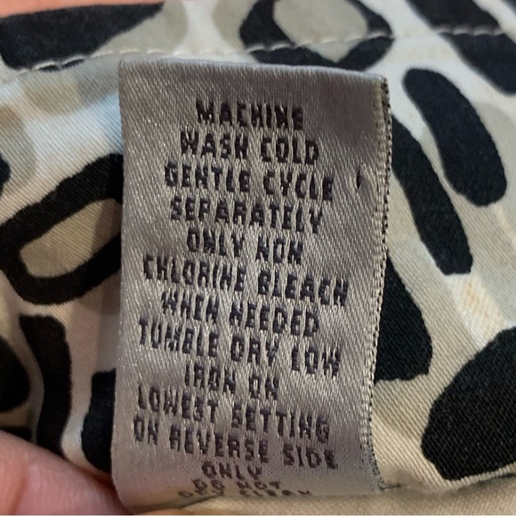 Chico's Shirt Jacket in Abstract Animal Print sz S / 4 Chico's Sz 0 - Picture 12 of 13